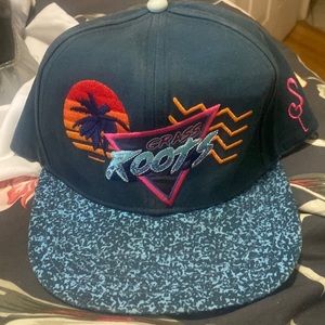 Grass Roots hat with Matching Hat Pin